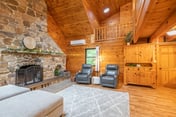 Creekside Hideaway