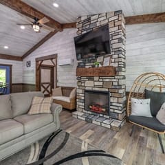 Oasis at Barkley + Hot tub! · Oasis at Barkley