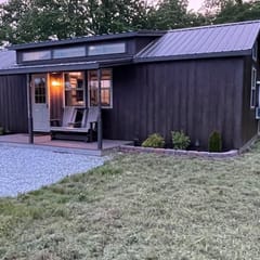White Pine Cottage · White Pine Cottage
