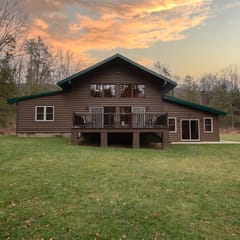 Fisher Mountain Retreat · Fisher Mountain Retreat