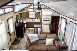 White Pine Cottage · White Pine Cottage - Image 2