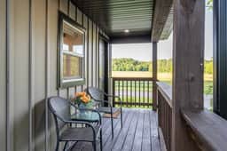 White Oak Cottage - Image 4