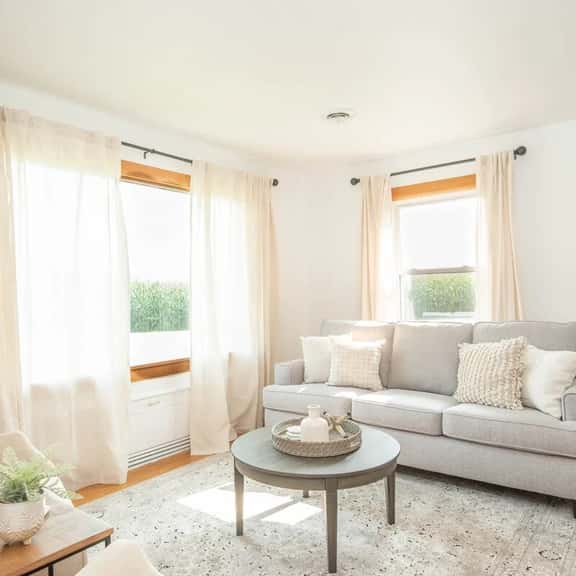 Pine Grove Cottage - Image 1