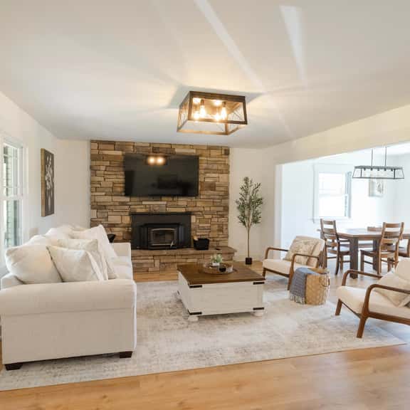 Brush Creek Retreat - Image 1