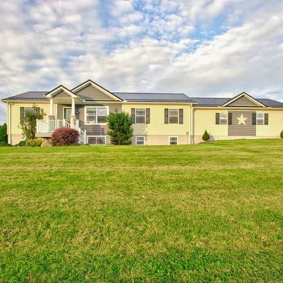 High Country Cottage - Image 1