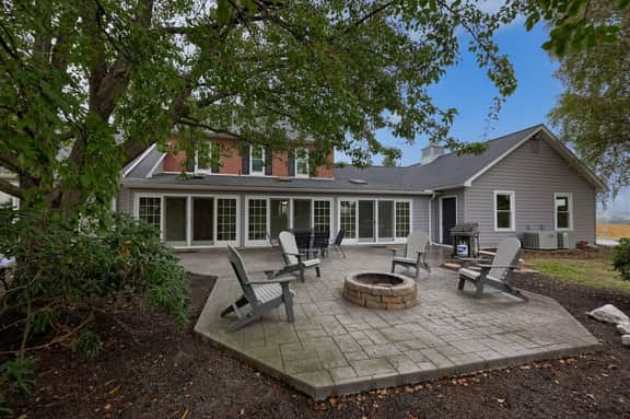 Blue Ribbon Homestead · Blue Ribbon Homestead - Image 3